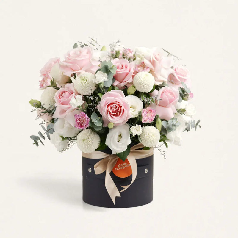 Alice Three Bouquets